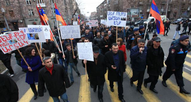 Muhaliflere bir şüpheli saldırı daha